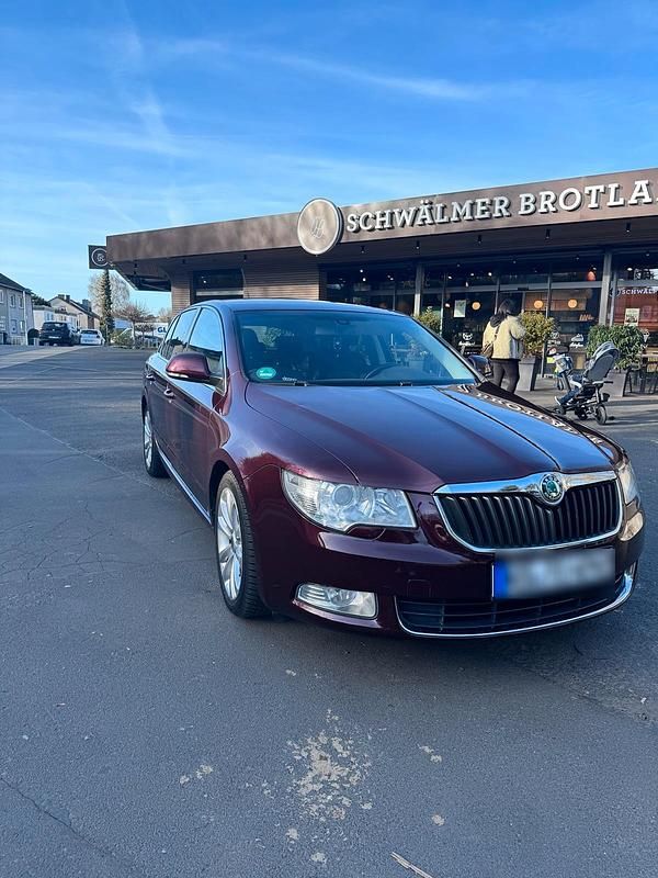 Gebraucht Skoda Superb 160 PS (117 kW) 2008 Violet Limousine