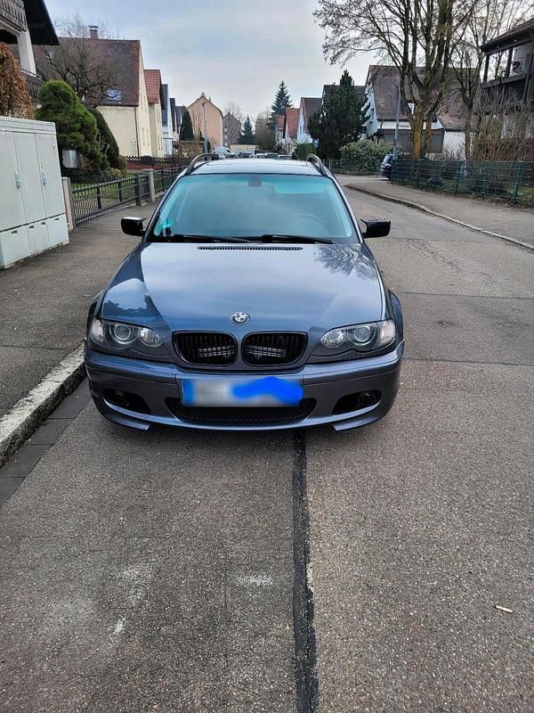 Gebraucht BMW 318 143 PS (105 kW) 2002 Grau Kombi