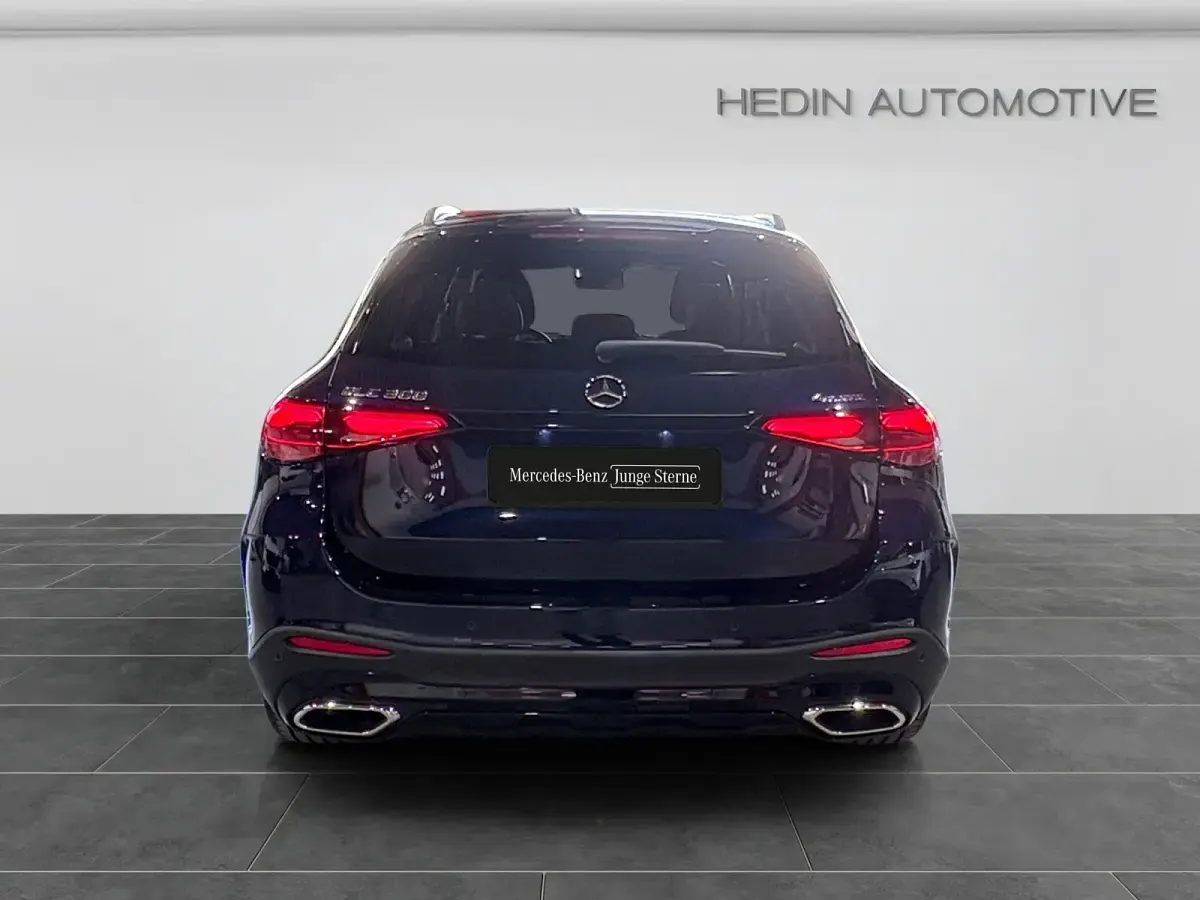 Gebraucht Mercedes GLC300 258 PS (189 kW) 2023 SUV