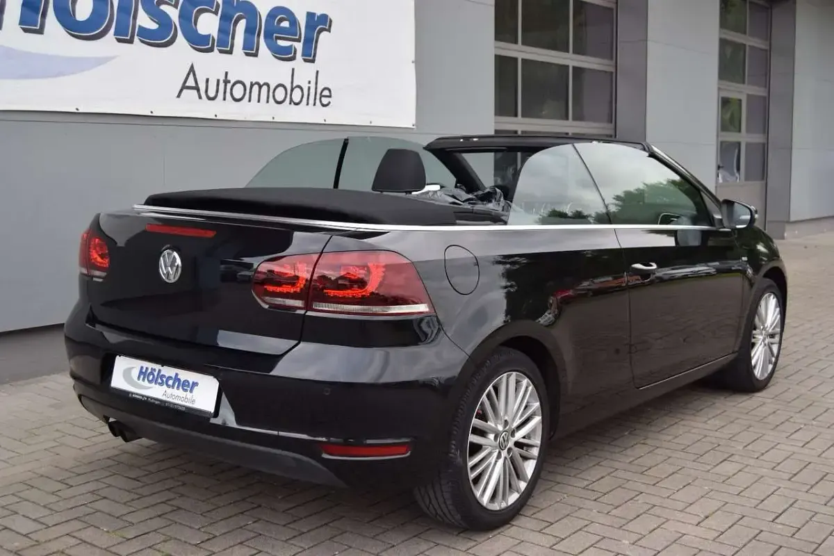 Gebraucht VW Golf Cabriolet 122 PS (89 kW) 2015 Schwarz Cabrio