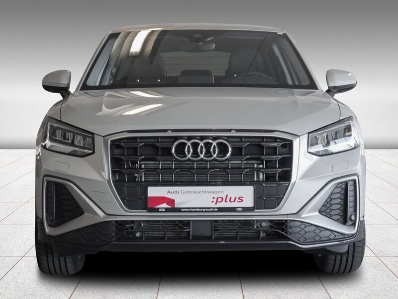 Gebraucht Audi Q2 S-Line 150 PS (110 kW) 2024 N8 tausilber metallic SUV
