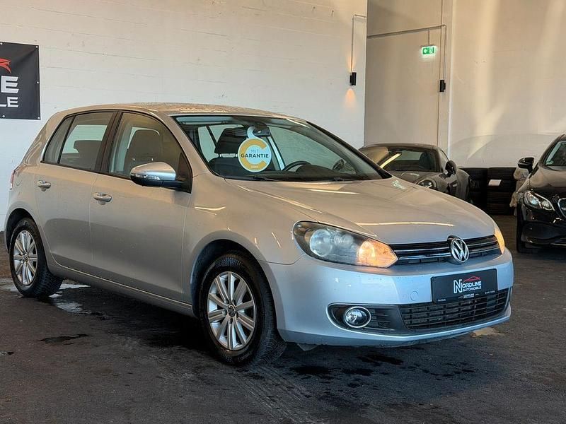 Gebraucht VW Golf VII Move 105 PS (77 kW) 2012 Silber Limousine