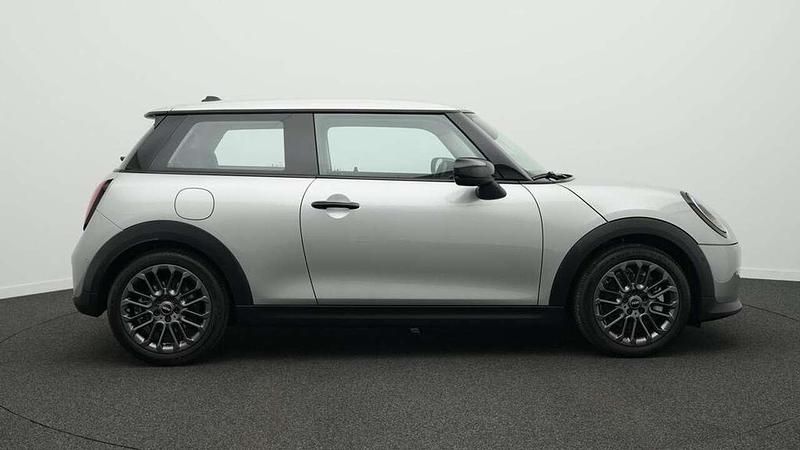 Gebraucht Mini Cooper Classic 156 PS (114 kW) 2024 Grau Kleinwagen