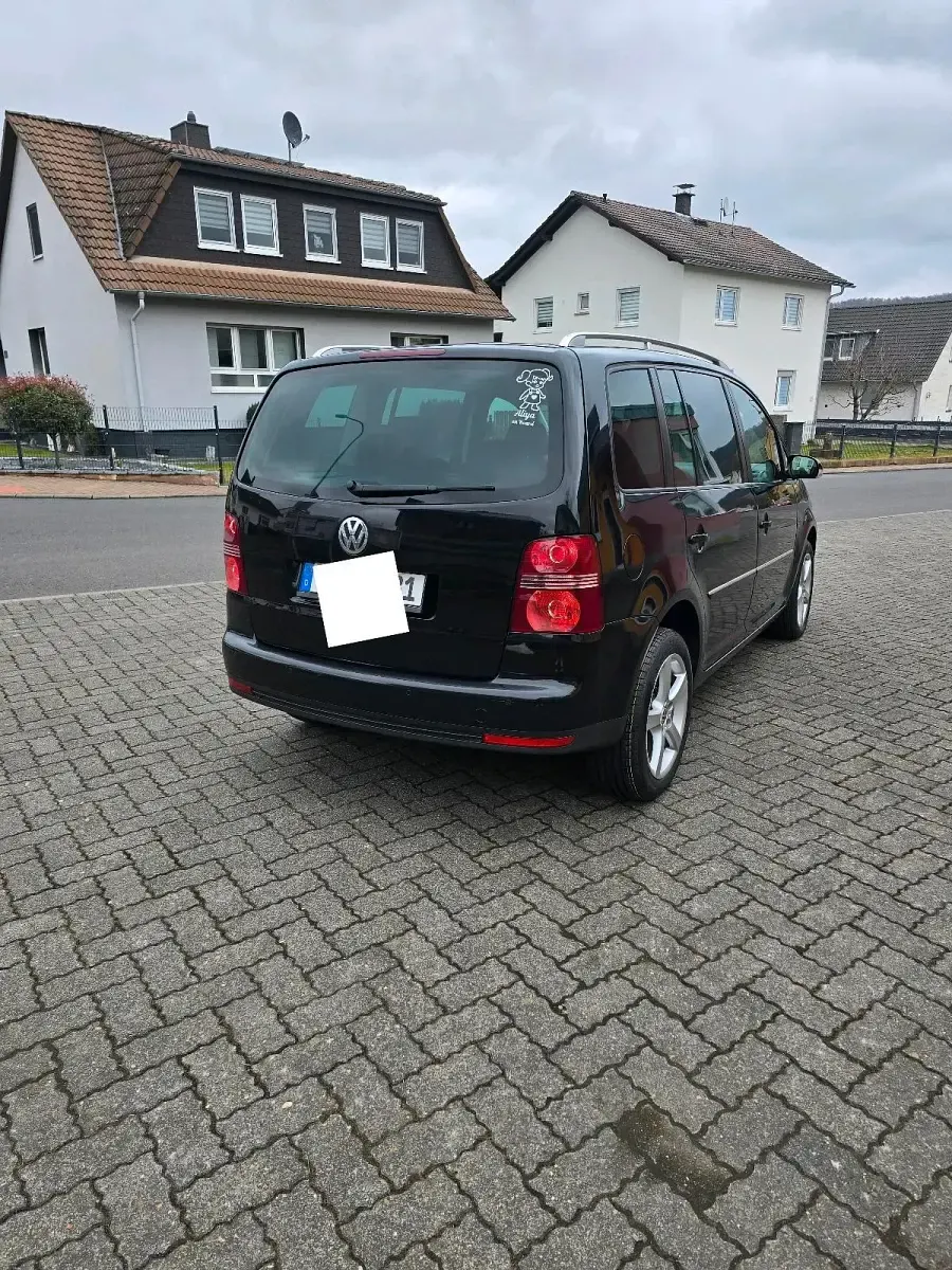 Usata VW Touran 140 CV (102 kW) 2007 Nero Monovolume