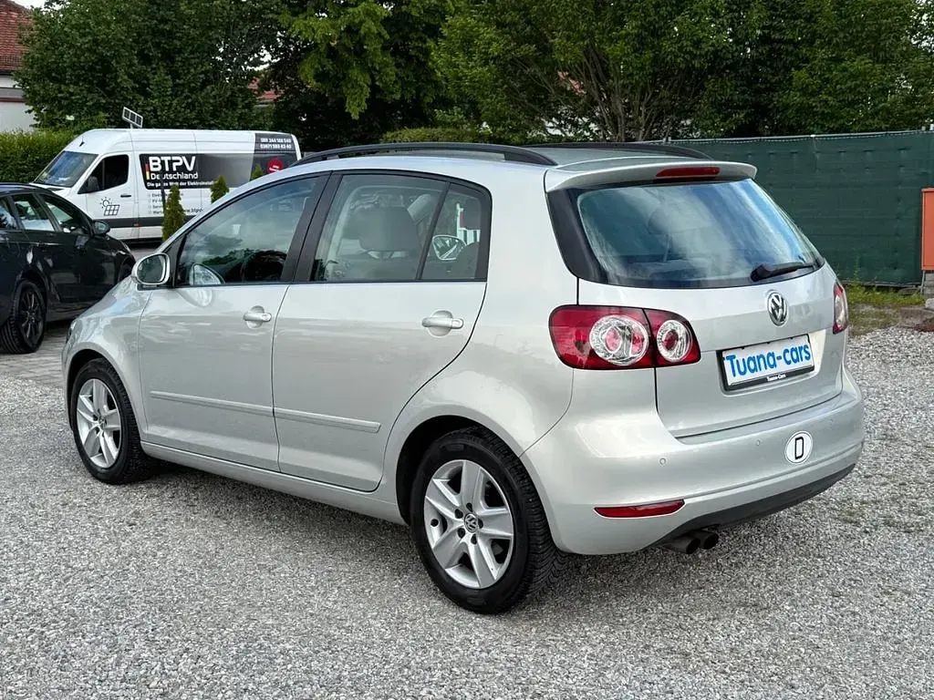 Gebraucht VW Golf VI 122 PS (89 kW) 2010 Silber Kleinwagen