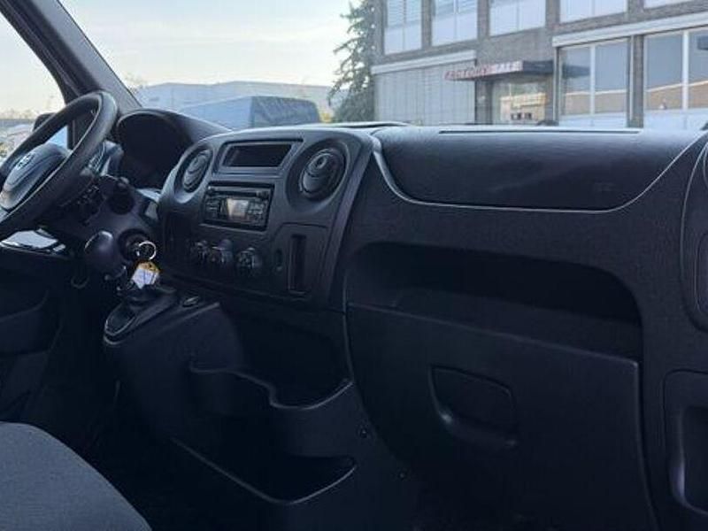 Gebraucht Nissan NV400 131 PS (96 kW) 2019 Weiß Van