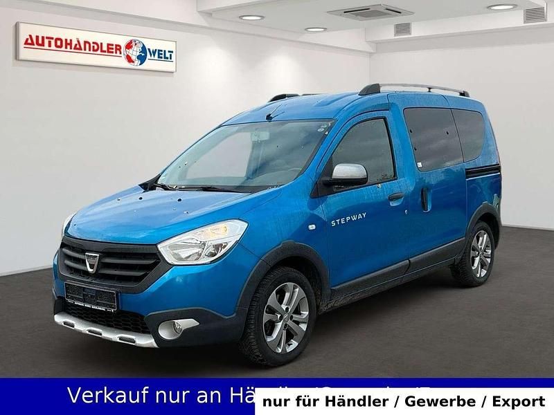 Blau Gebraucht 2016 Dacia Dokker Stepway Van | 5.999 € (Superpreis) - Bild 1/3