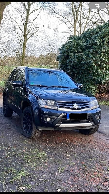 Schwarz Gebraucht 2013 Suzuki Grand Vitara SUV | 8.500 € (Fairer Preis) - Bild 1/1