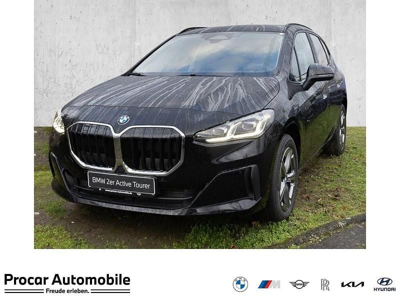 Neu BMW 218 136 PS (100 kW) 2025 Schwarz Van / Kleinbus