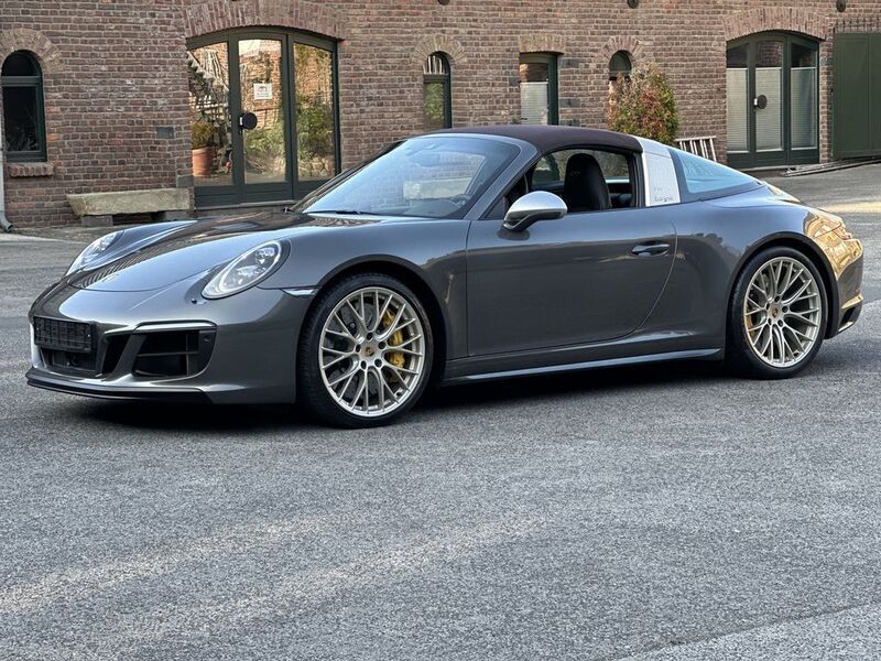 Achatgraumetallic Gebraucht 2019 Porsche 911 Targa 4 Cabrio | 175.790 € - Bild 1/4