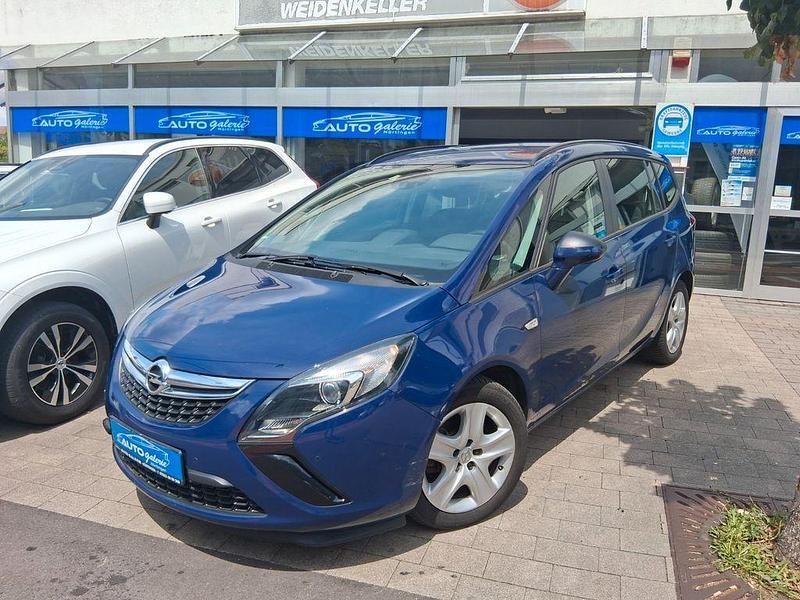 Blau Gebraucht 2016 Opel Zafira Tourer Edition Van / Kleinbus | 14.900 € (Teuer) - Bild 1/4