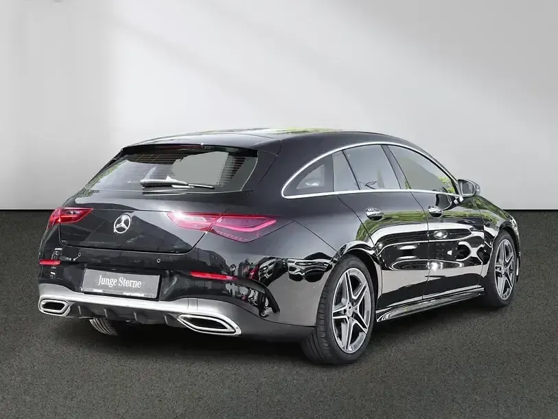Gebraucht Mercedes CLA200 Shooting Brake Advanced Plus 163 PS (119 kW) 2025 Schwarz Kombi