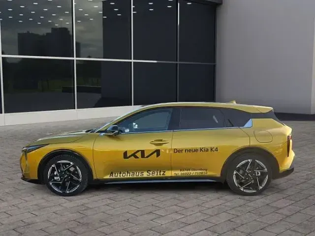 Gebraucht Kia K4 179 PS (131 kW) 2026 Gelb Limousine