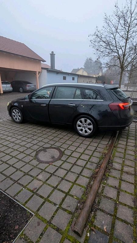 Gebraucht Opel Insignia 170 PS (125 kW) 2015 Schwarz Kombi