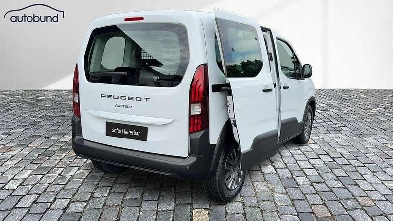 Neu Peugeot Rifter Allure 131 PS (96 kW) 2025 Weiss Van / Kleinbus
