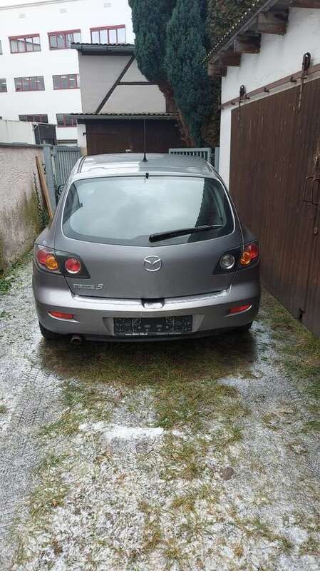 Gebraucht 2005 Mazda 3 Comfort Limousine | 600 € (Superpreis) - Bild 1/4