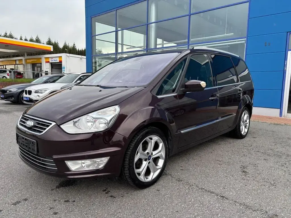 Używany Ford Galaxy Titanium 200 KM (147 kW) 2011 Purpurowy Minivan