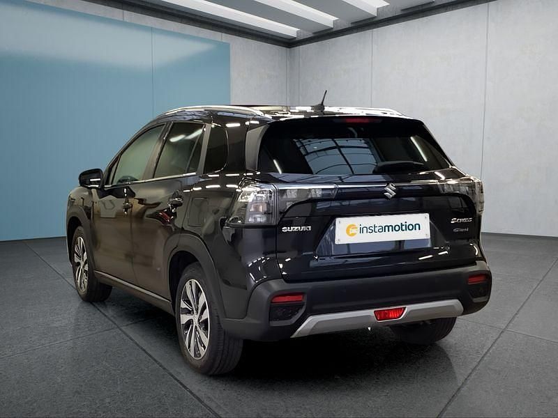 Gebraucht Suzuki SX4 102 PS (75 kW) 2024 Schwarz SUV