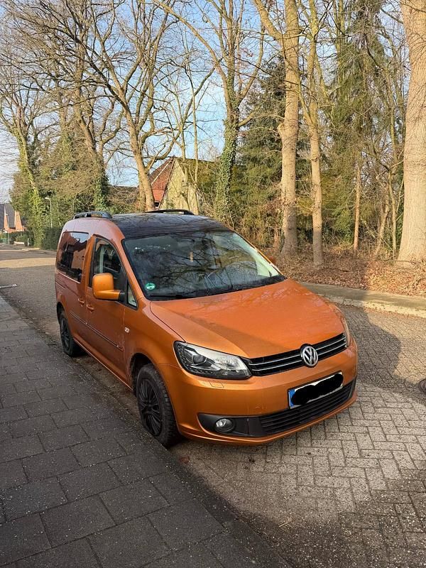 Orange Gebraucht 2014 VW Caddy Van / Kleinbus | 12.000 € - Bild 1/1