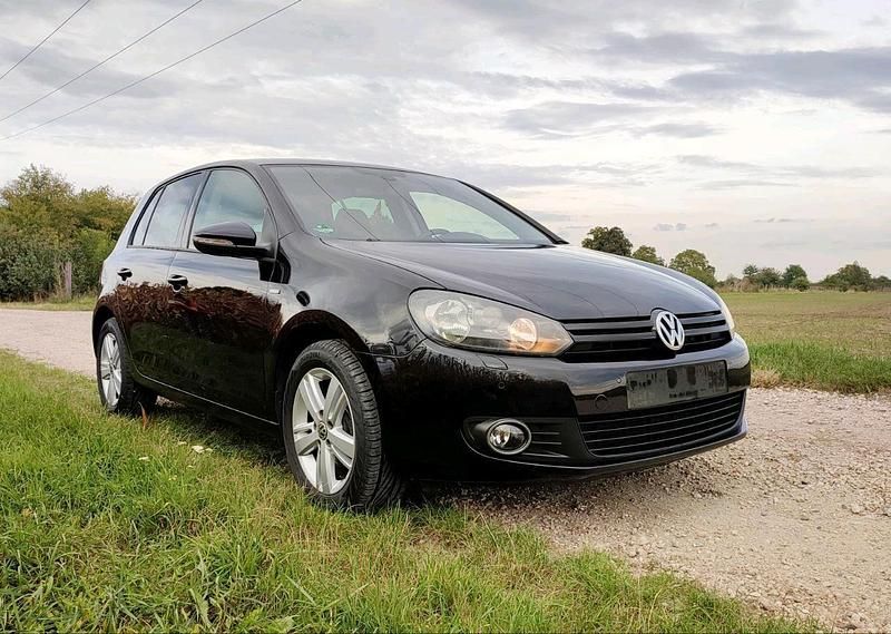 Gebraucht VW Golf VI Edition 105 PS (77 kW) 2012 Schwarz Kleinwagen