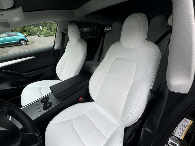 Gebraucht 2022 Tesla Model 3 Performance Limousine | 37.890 € (Etwas zu teuer) - Bild 1/4
