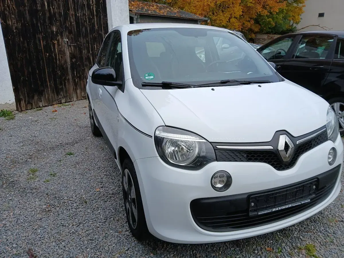 Gebraucht Renault Twingo 90 PS (66 kW) 2017 Weiß Kleinwagen