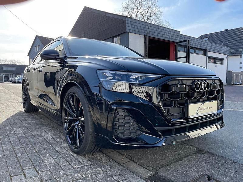 Neu Audi Q8 S-Line 286 PS (210 kW) 2026 Schwarz SUV