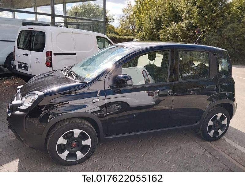 Gebraucht Fiat Panda 69 PS (50 kW) 2023 Schwarz Kleinwagen