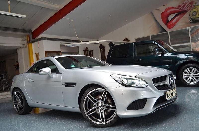 Gebraucht Mercedes SLC200 184 PS (135 kW) 2018 Silber Cabrio