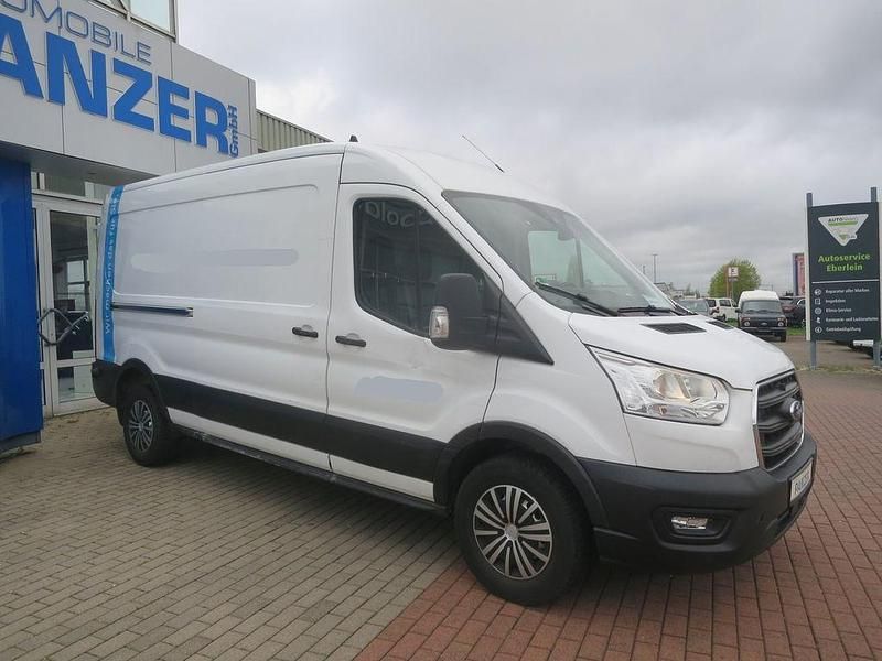 Second-hand Ford Transit 131 CP (96 kW) 2021 Alb Monovolum