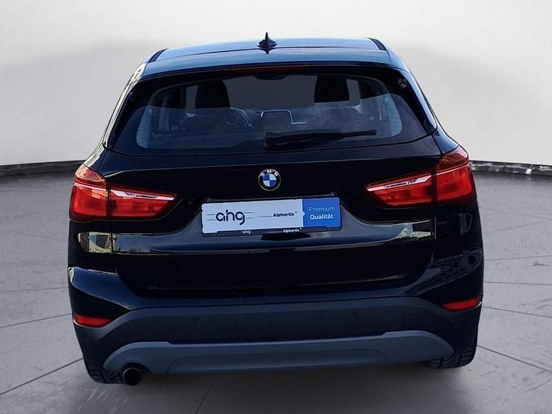 Gebraucht BMW X1 Advantage 140 PS (102 kW) 2018 Schwarz SUV