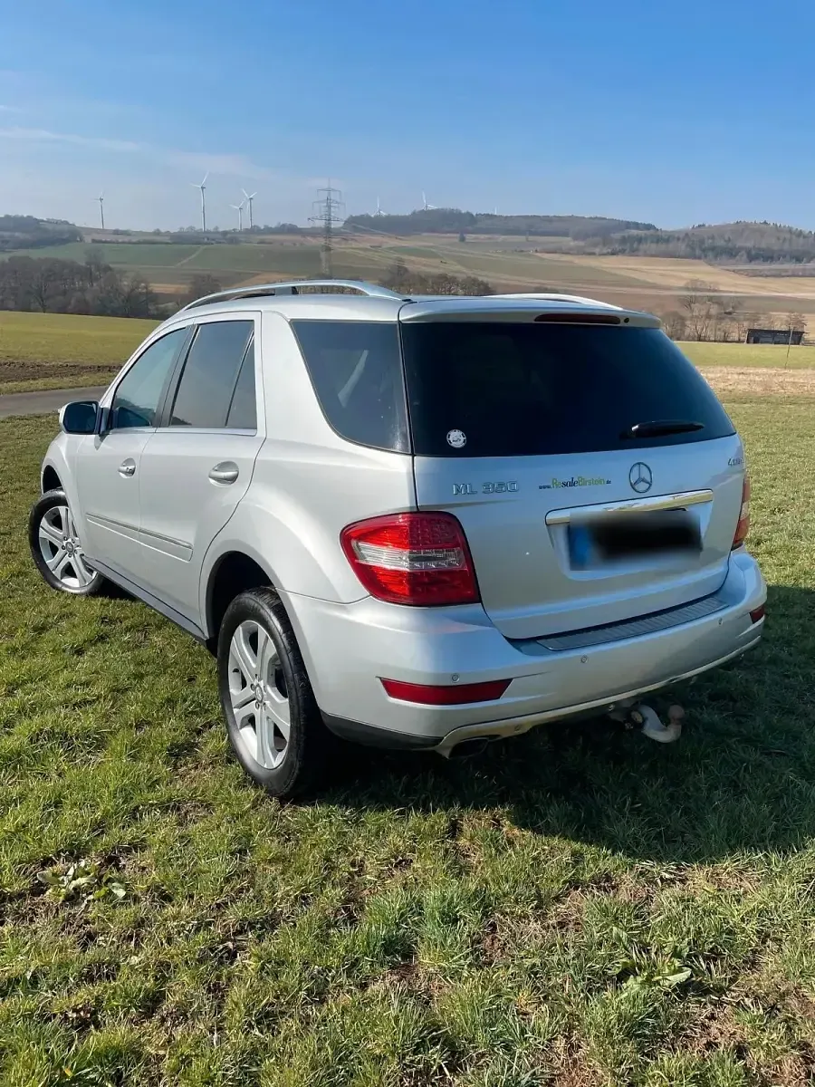 Gebraucht Mercedes ML350 272 PS (200 kW) 2009 Silber SUV