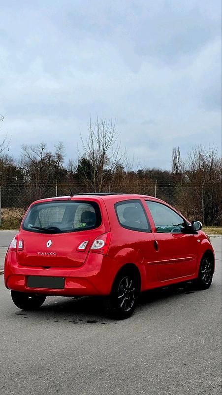Gebraucht Renault Twingo 75 PS (55 kW) 2013 Rot Kleinwagen