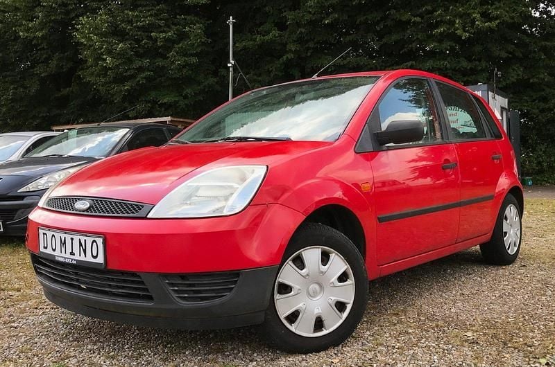 Gebraucht Ford Fiesta 69 PS (50 kW) 2002 Rot Kleinwagen