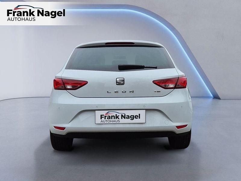 Gebraucht Seat Leon Style 110 PS (80 kW) 2016 Weiß Limousine
