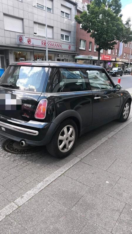 Schwarz Gebraucht 2003 Mini Cooper Kleinwagen | 1.200 € (Superpreis) - Bild 1/4