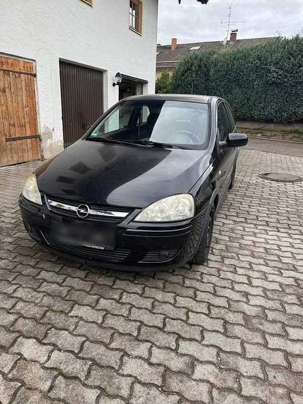 Schwarz Gebraucht 2005 Opel Corsa Kleinwagen | 1.490 € (Etwas zu teuer) - Bild 1/4