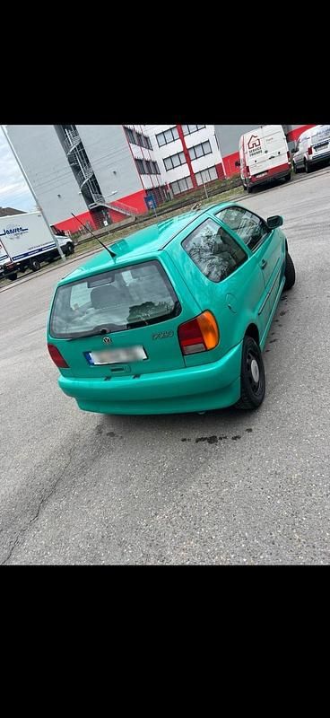 Usata VW Polo 65 CV (47 kW) 1997 Verde Utilitaria