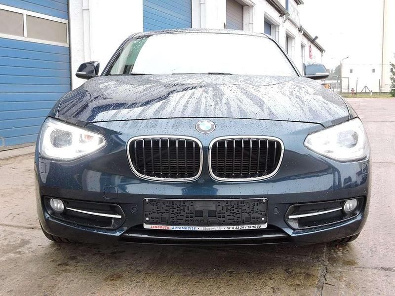 Gebraucht BMW 116 Sport Line 136 PS (100 kW) 2013 Midnight blue metallic Kleinwagen