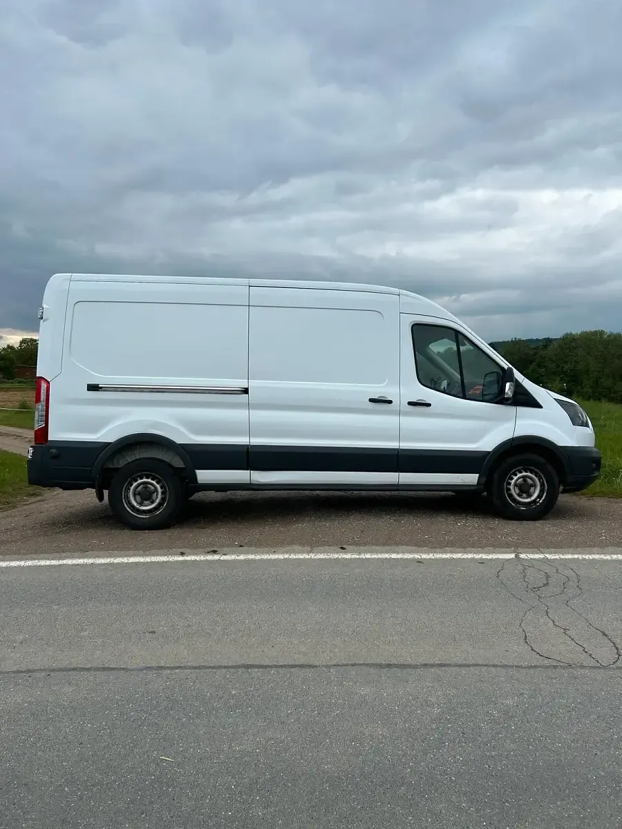 Gebraucht Ford Transit 130 PS (95 kW) 2016 Weiß Van / Kleinbus