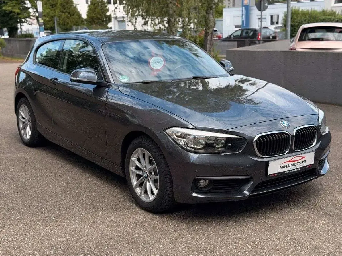 Gebraucht BMW 116 Advantage 116 PS (85 kW) 2017 Grau Kleinwagen
