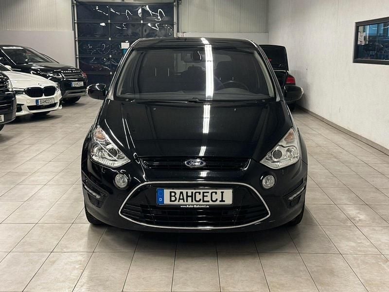 Gebraucht Ford S-MAX Titanium 160 PS (117 kW) 2013 Schwarz Van / Kleinbus