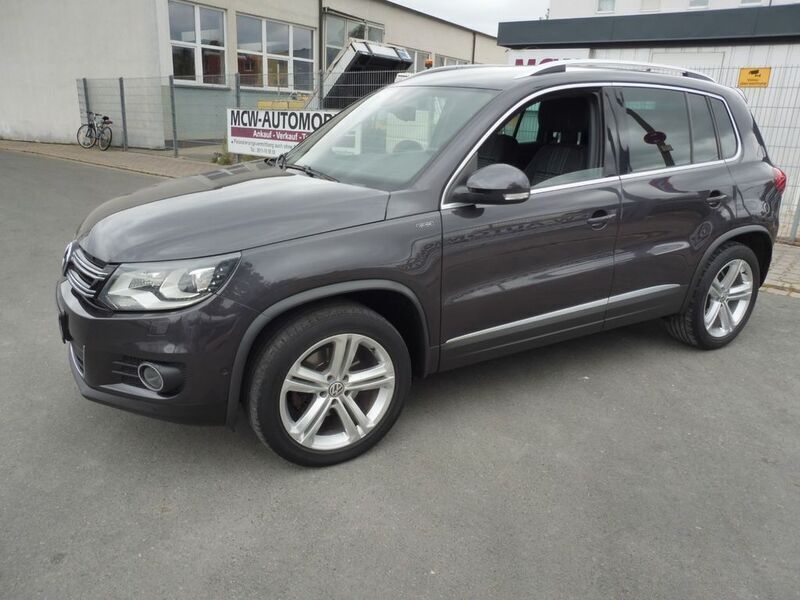 Grau Gebraucht 2015 VW Tiguan LOUNGE SUV | 13.500 € (Guter Preis) - Bild 1/4