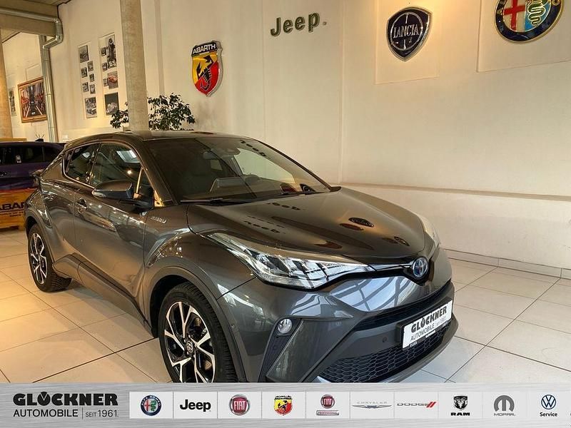 Magnetic grey Gebraucht 2022 Toyota C-HR Team SUV | 23.990 € (Fairer Preis) - Bild 1/4