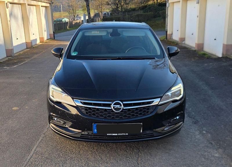 Gebraucht Opel Astra 125 PS (91 kW) 2017 Schwarz Limousine