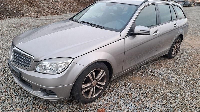 Silber Gebraucht 2009 Mercedes C220 Kombi | 2.900 € (Guter Preis) - Bild 1/4