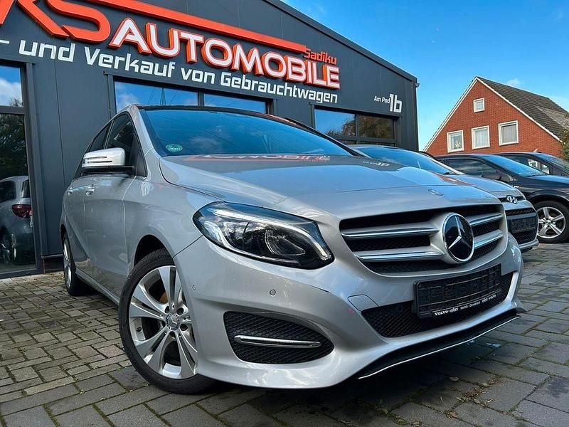Silber Gebraucht 2014 Mercedes B200 Van / Kleinbus | 9.950 € (Fairer Preis) - Bild 1/4
