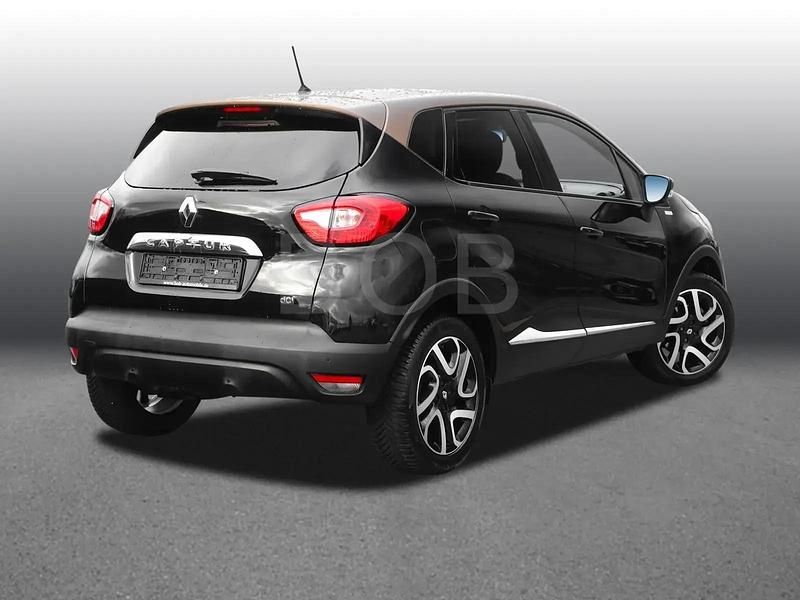 Używany Renault Captur Elysee 110 KM (80 kW) 2016 Czarny SUV