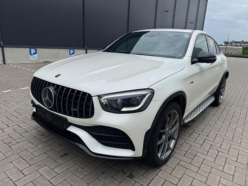 Weiß Gebraucht 2019 Mercedes GLC43 AMG AMG Coupé | 29.900 € (Guter Preis) - Bild 1/4
