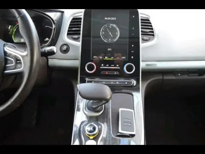Gebraucht Renault Espace 160 PS (117 kW) 2018 Grau Van / Kleinbus